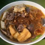 【ハノイで食べるべき！】ベトナム北部のカニすぎる名物麺「バインダークア」が美味しいお店